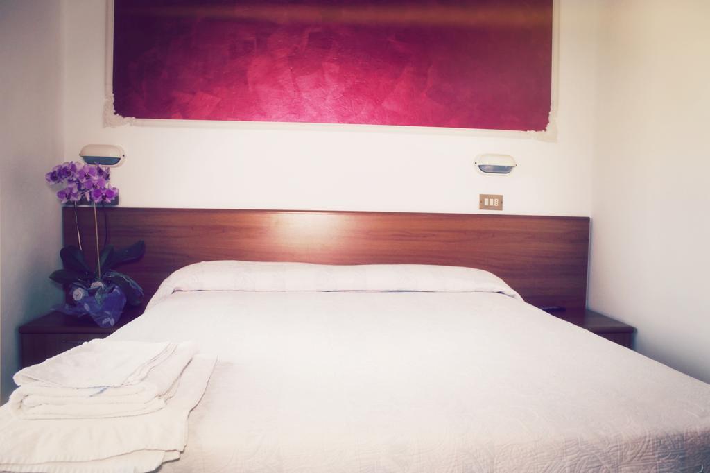 Hotel Amoha Ρίμινι Εξωτερικό φωτογραφία